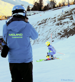 SKIbetter Roger SKIbetter Roger Race Support on Snow